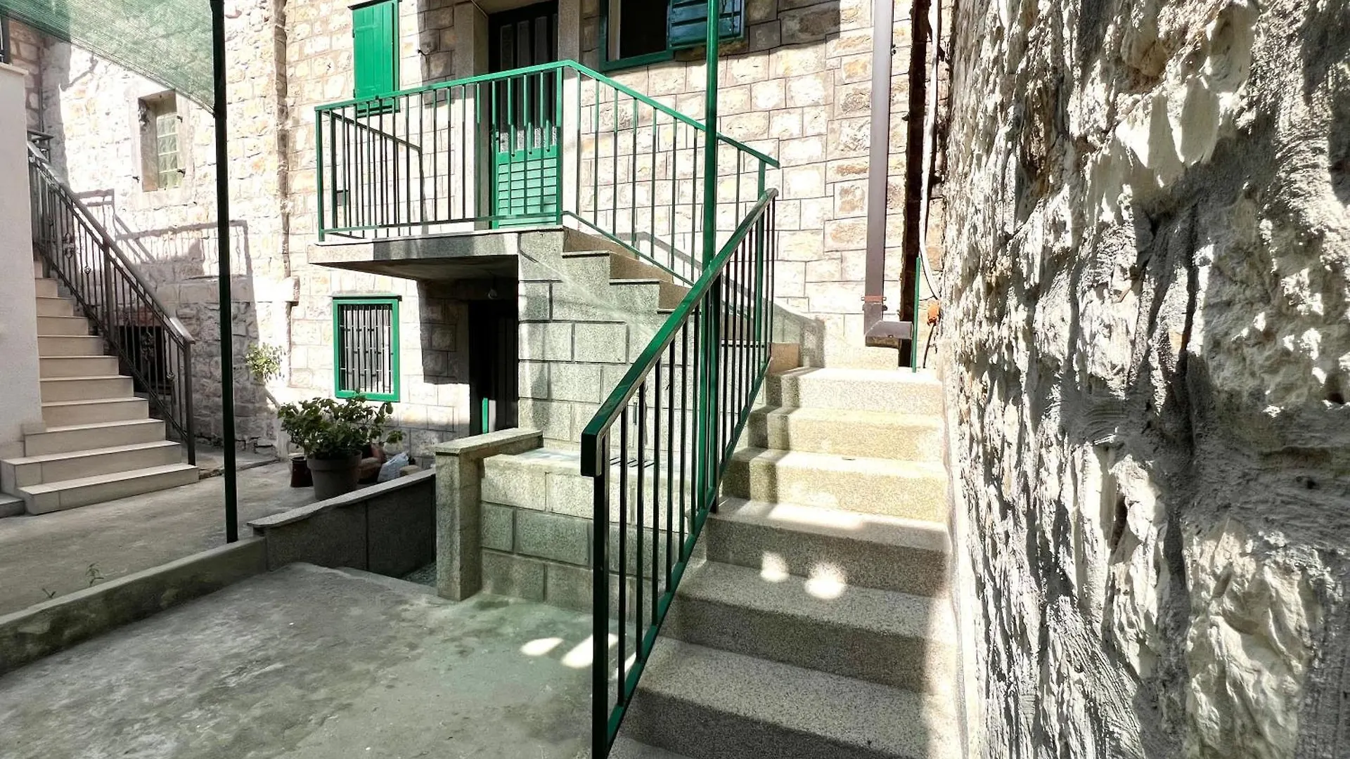 Apartman Lucijan Kaštela 0*,  Chorwacja