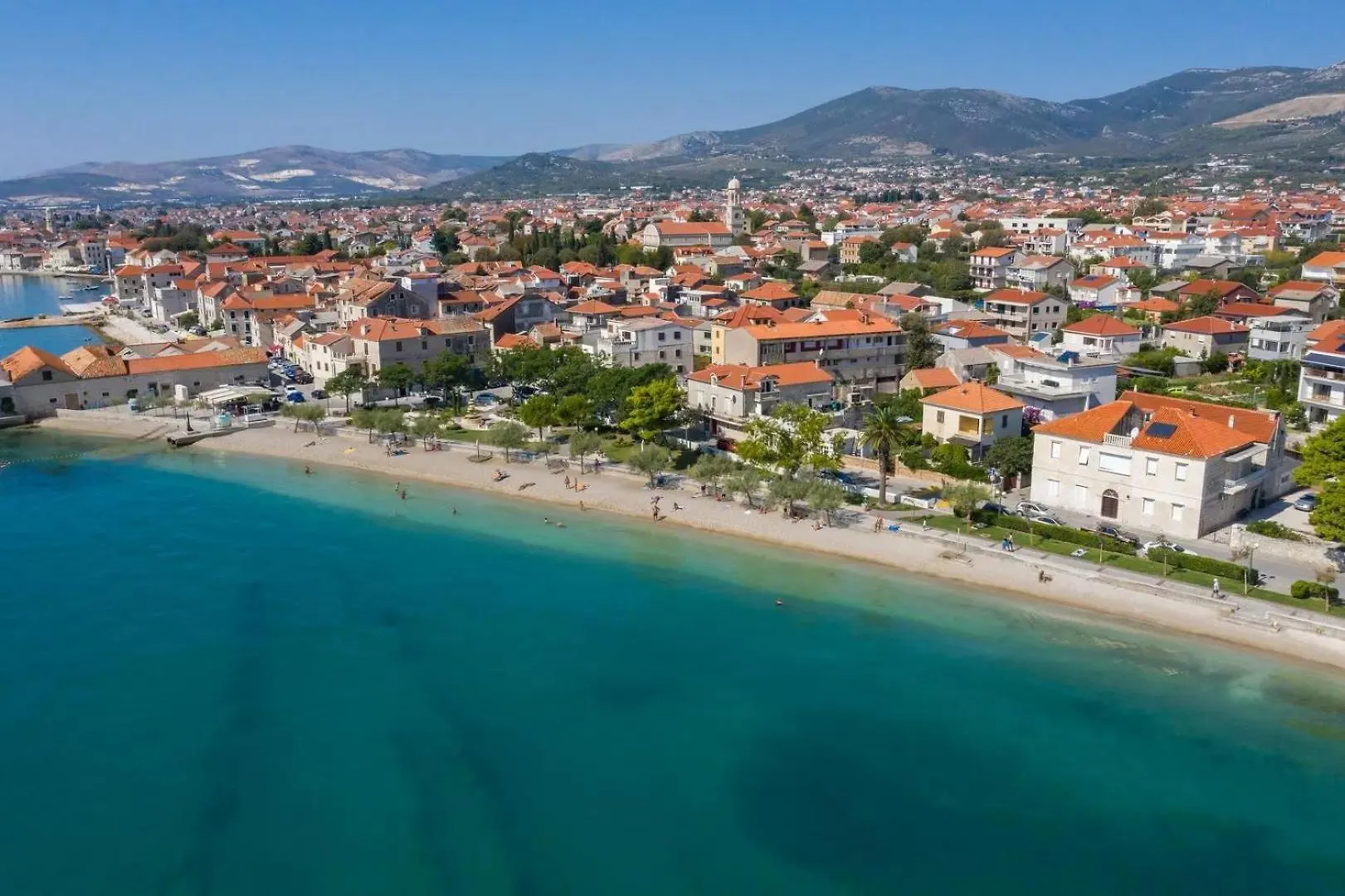 Apartman Lucijan Kastela 0*,  Croatia