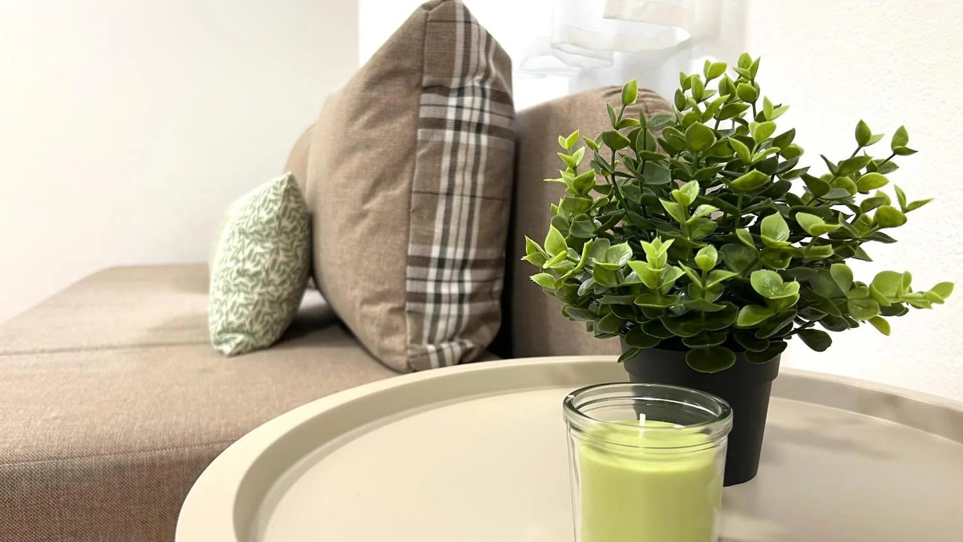 Apartment Apartman Lucijan Kastela Croatia